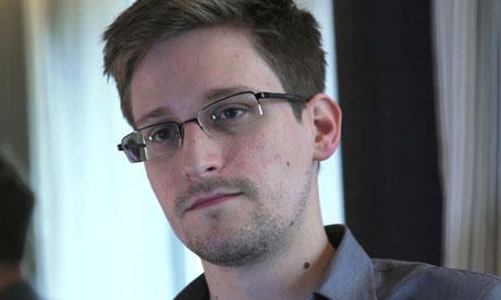 Edward-Snowden