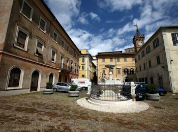 Ferentino b 350 260