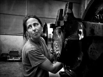 Donne in Fabbrica 350 260