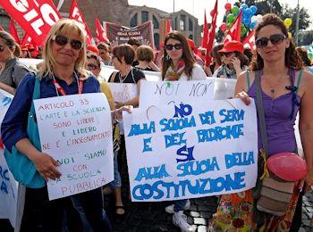 sciopero 5 maggio scuola corteo 350 260