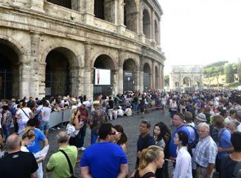Colosseo assemblea 350 260