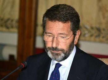 Ignazio Marino dimissionario 350 260