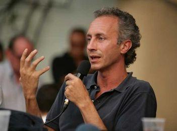 marco travaglio 350 260