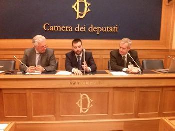 conferenza stampa Bassetta CamDep 18mag16 350 260