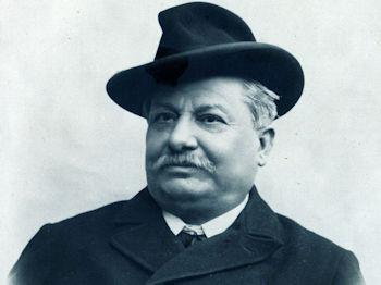 Giovanni Pascoli 350 260