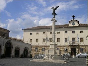 Ferentino municipio 350 260