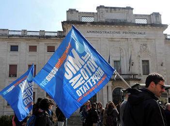 bandiera comitato acquapubblica 350 260