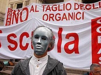 Insegnanti tagliati 350 260 min