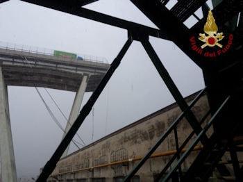 crollo ponte genova 350 260 min