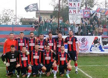 Ceccano Calcio 1920 e Curva Nord contro lo Sport Village Guarcino 350 260 min