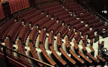Parlamento vuoto 350 min