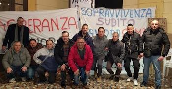 Assemblea permanente disoccupati Palazzo della Provincia 18dic18 350 260