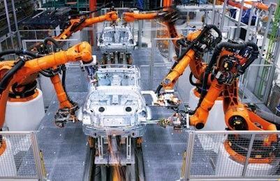 robot industriale min