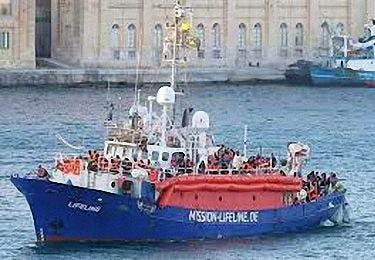 nave Eleonore di Mission LifeLine 350 min