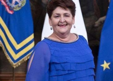 TeresaBellanova bluelettrico min