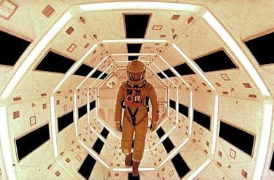 2001 odissea nello spazio compie 51 anni con hal 9000 kubrick ha previsto il futuro 390 min