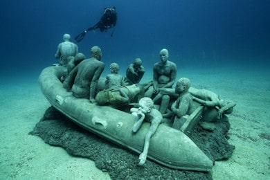 Migranti e mare 390 min