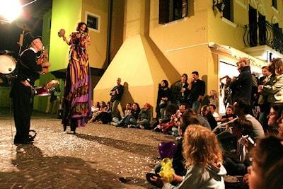 Tatamata teatro di Serena e Zar Luomo Orchestra e la Ballerina 400 min