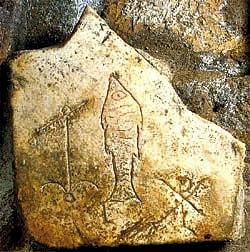 Pesce simbolo cristiano nelle catacombe min