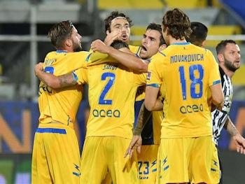 Salvi abbracciato 17ott20