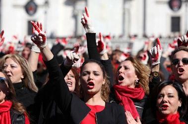 donne manifestazione liberazione della violenza min