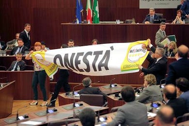 Onestà gridata 390 min