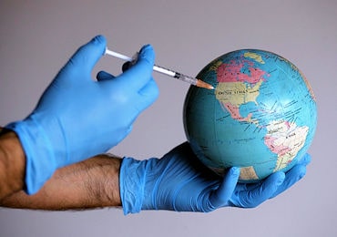 Vacciniamo il mondo Skytg24 370 min