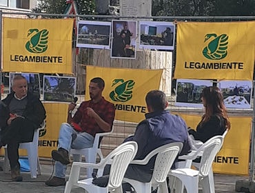 lapercia da sin Remo Cinelli il presidente di Legambiente lAmasena e Massimiliano Di Cesare min